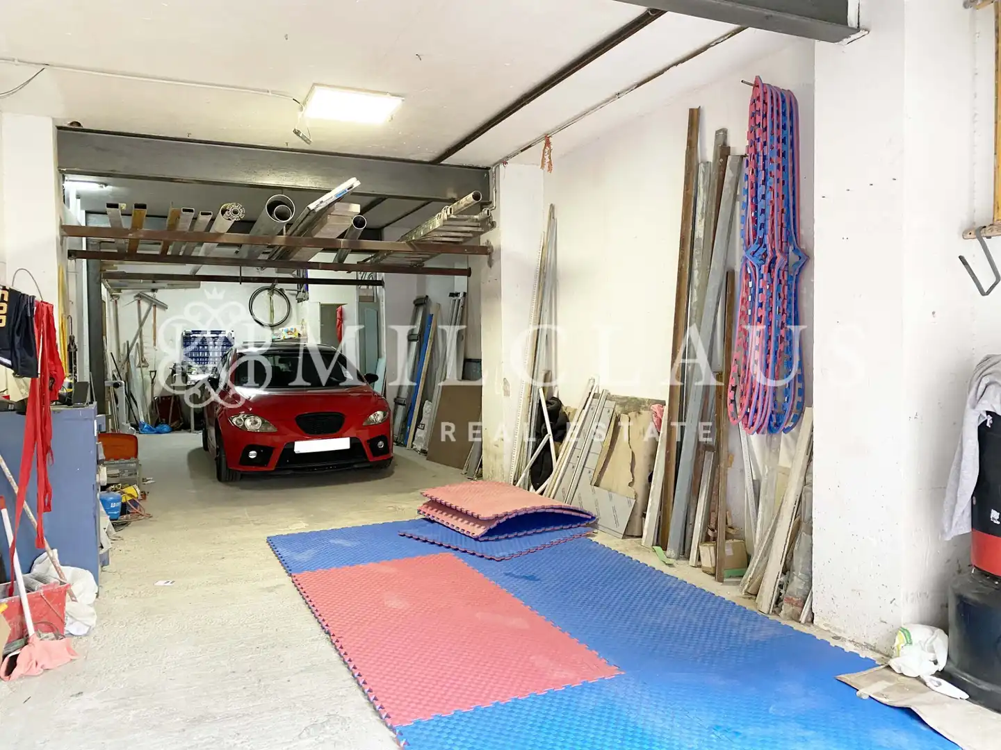 Garage zum Verkauf in Terrassa