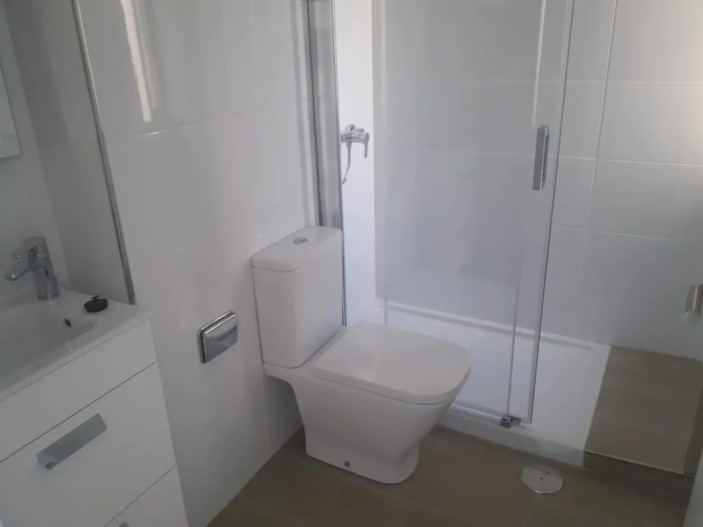 Badezimmer von Wohnung zur Miete in San Cristóbal de la Laguna mit Ofen und Waschmaschine