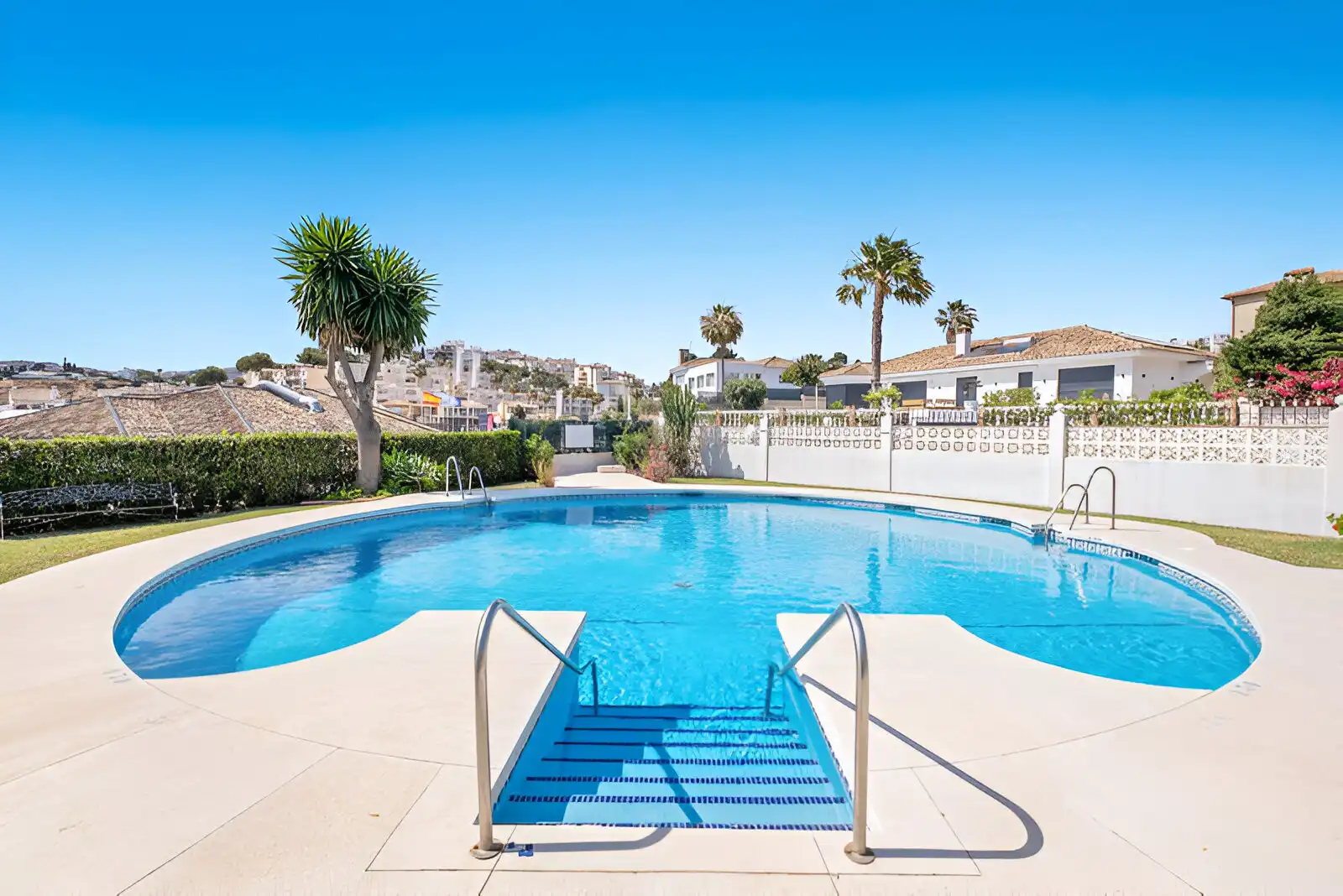 Apartament amb piscina en venda a Riviera del Sol