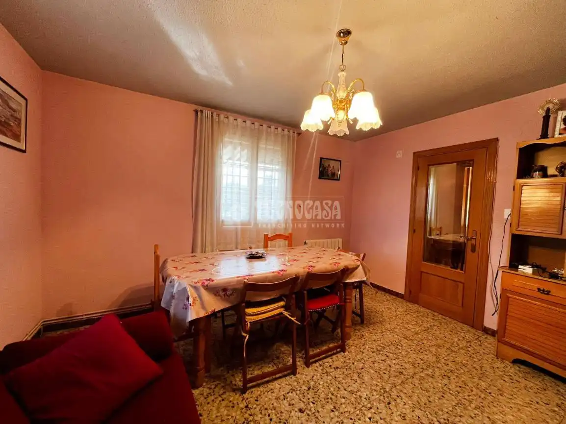 Comedor de Casa o chalet en venta en Zaragoza con Terraza y Trastero