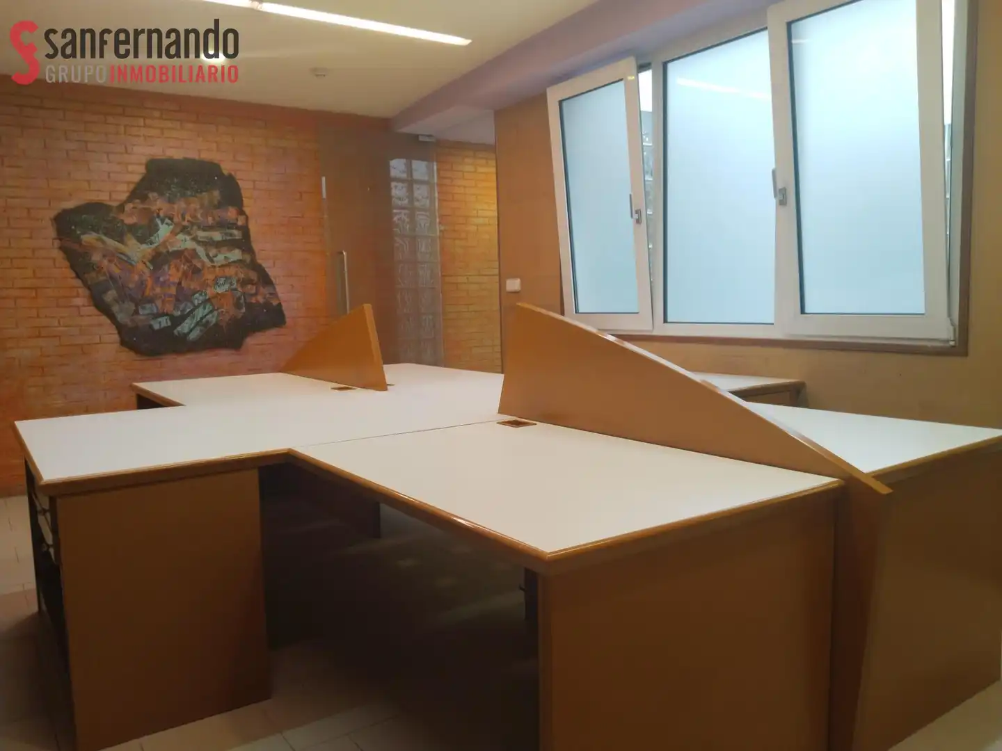 Büro zur Miete in Torrelavega  mit Klimaanlage und Heizung