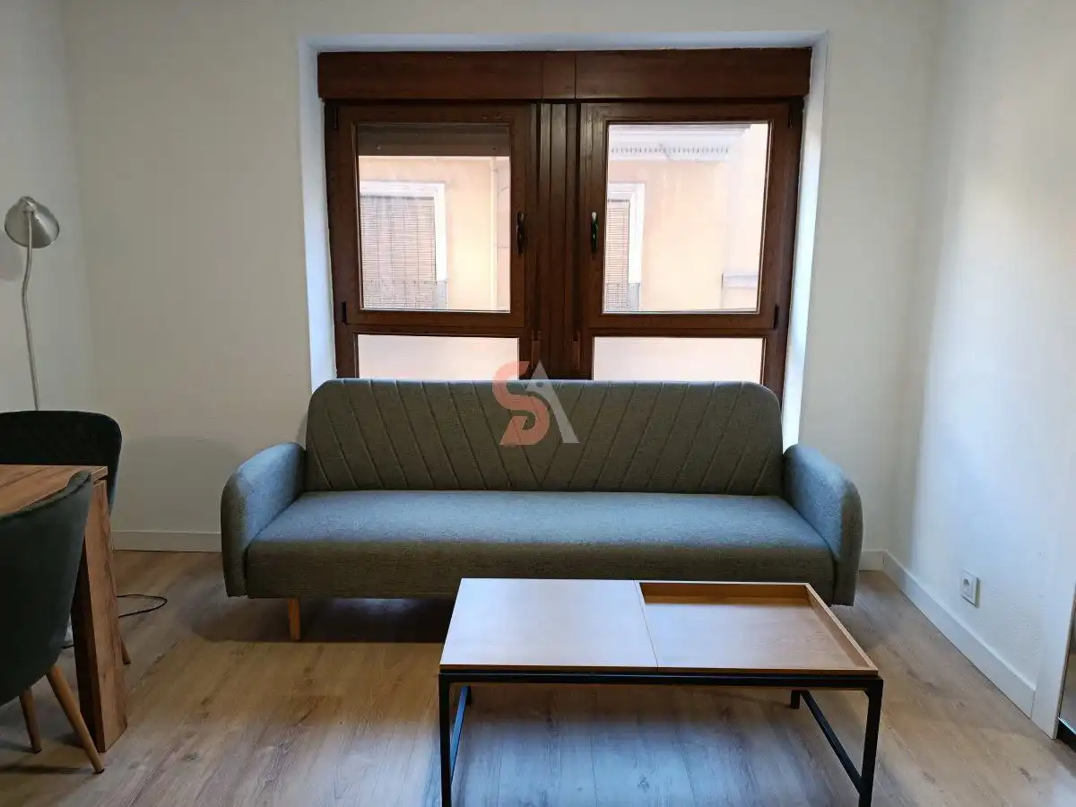 Living room of Flat for rent in Valladolid  with Heating