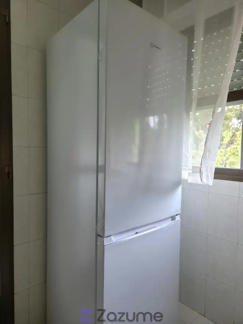 Cocina de Piso de alquiler en Jaén con Jardín privado, Piscina y Amueblado