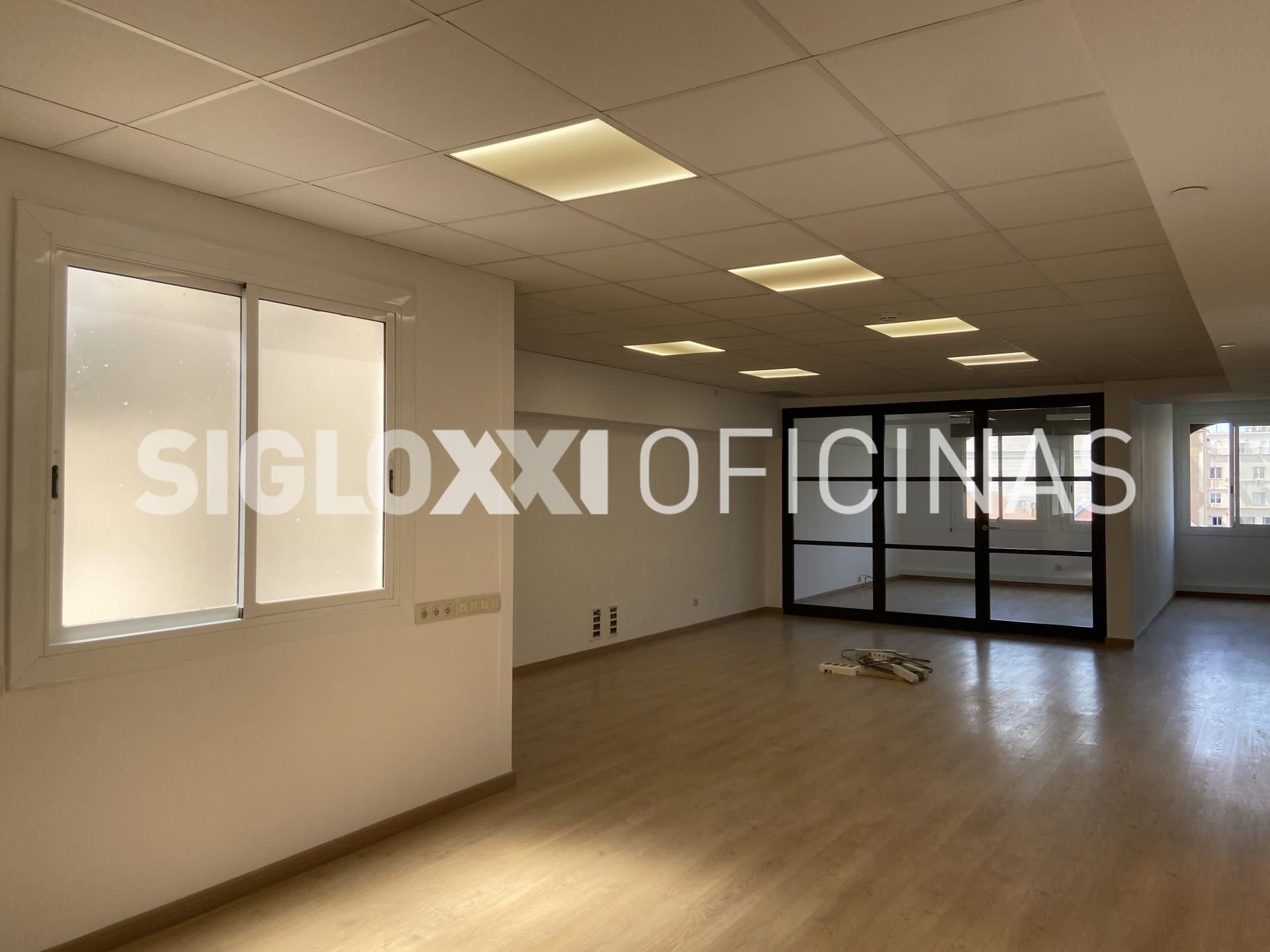 Office to rent in  Barcelona Capital  with Air Conditioner and Heating