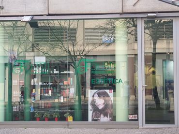 Local comercial en alquiler en Carrer de Santa Eugènia 13