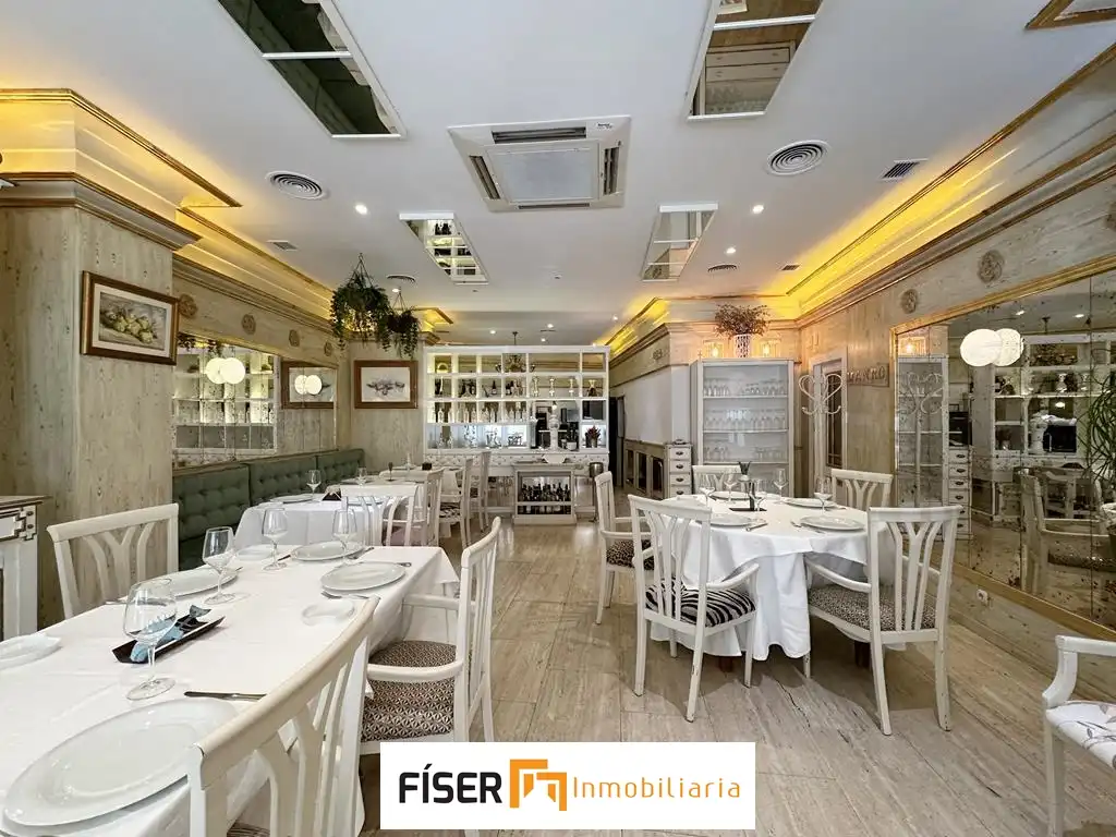 Commercial properties for sale in Calle López Asme, Zafra