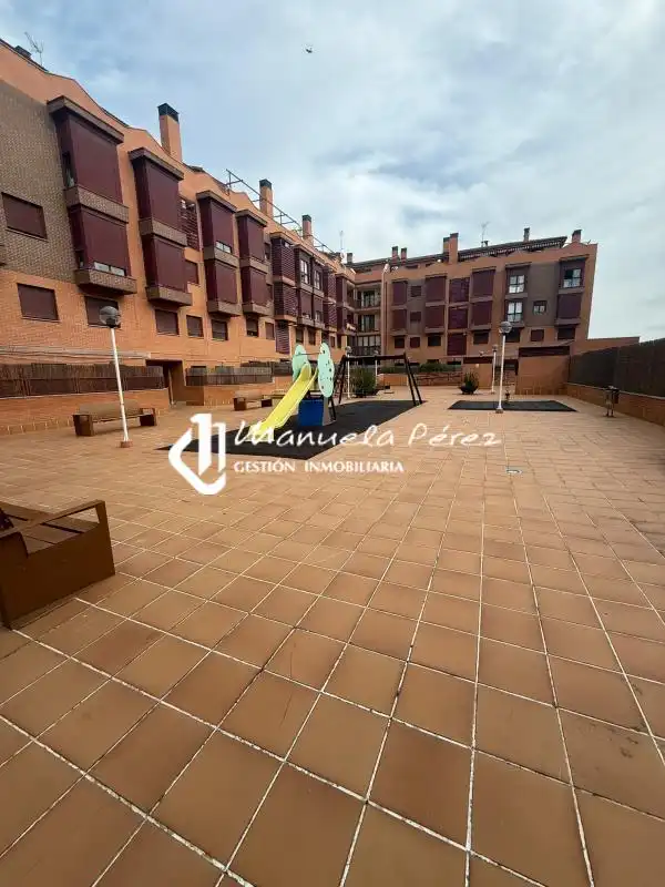 Vista exterior de Estudi en venda en Aguas Vivas - La Zambomba