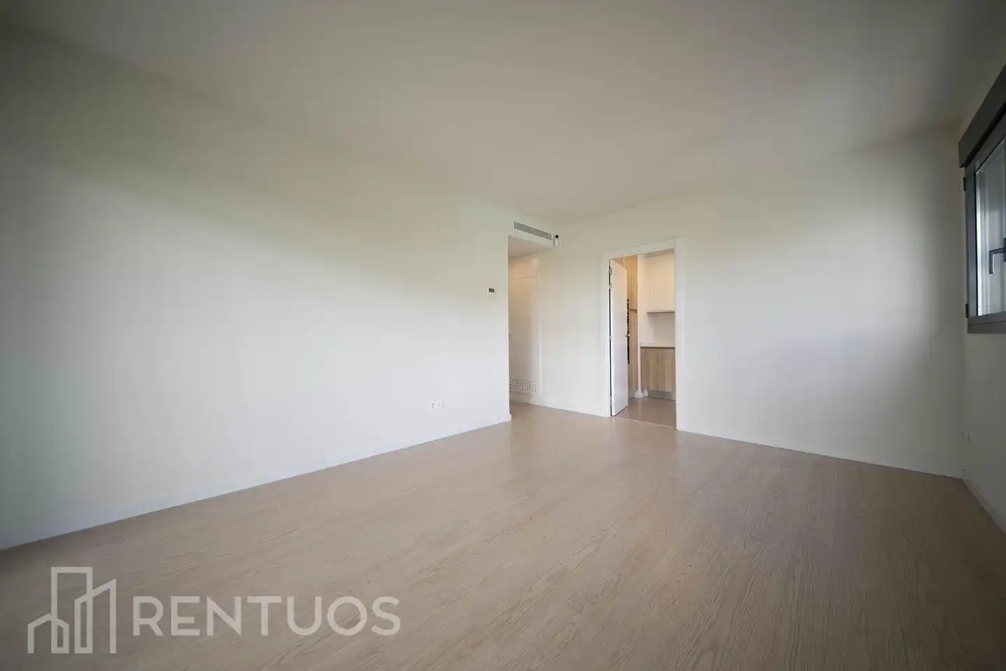 Piso con piscina en venta en De Clara Campoamor, imagen 10
