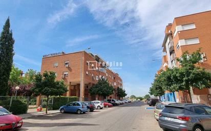 Exterior view of Flat for sale in Torrejón de Ardoz  with Air Conditioner and Swimming Pool
