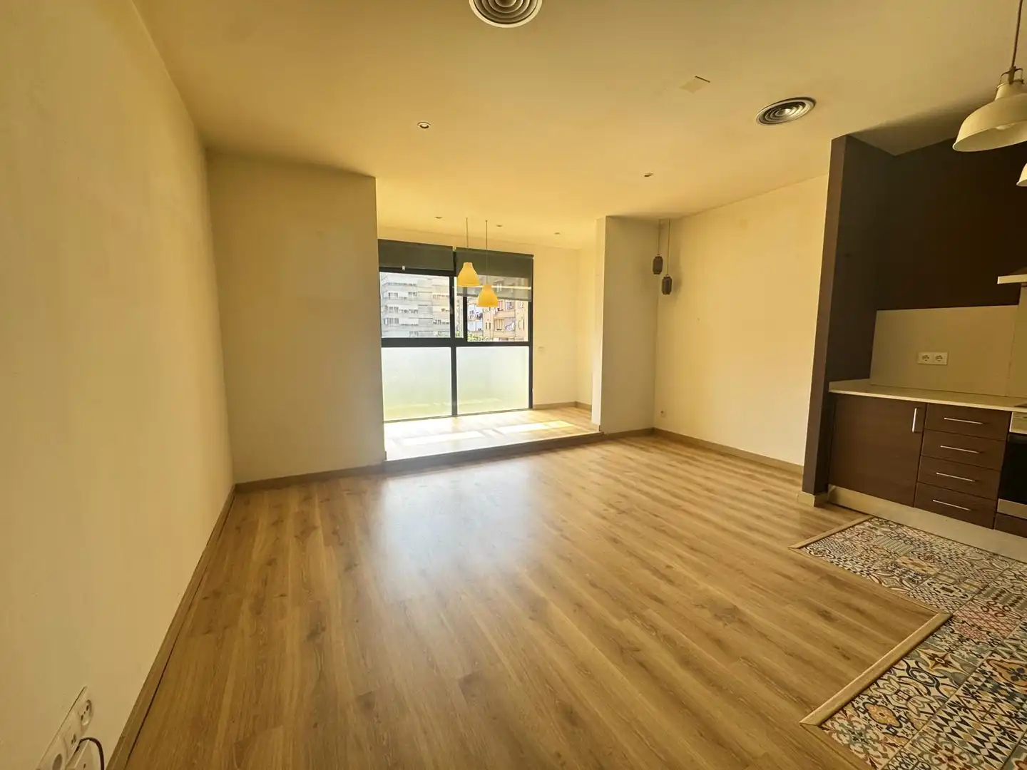 Sala de estar de Piso en venta en Barcelona con Aire acondicionado, Calefacción y Terraza