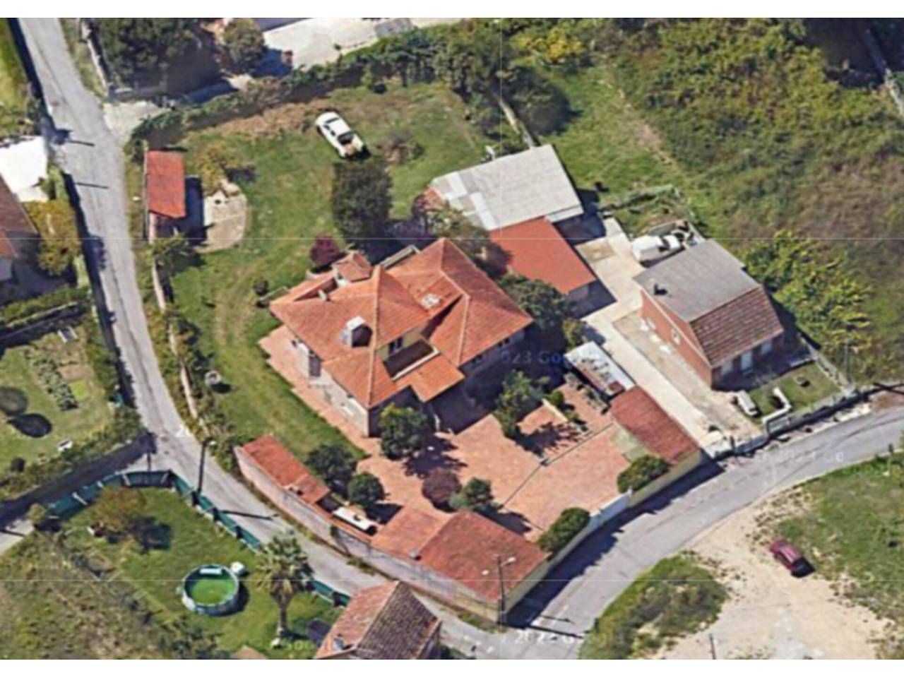 House or chalet for sale in Pontevedra Capital   with Heating, Private garden and Parquet flooring