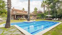 Exterior view of House or chalet for sale in Sant Quirze del Vallès  with Air Conditioner, Heating and Private garden