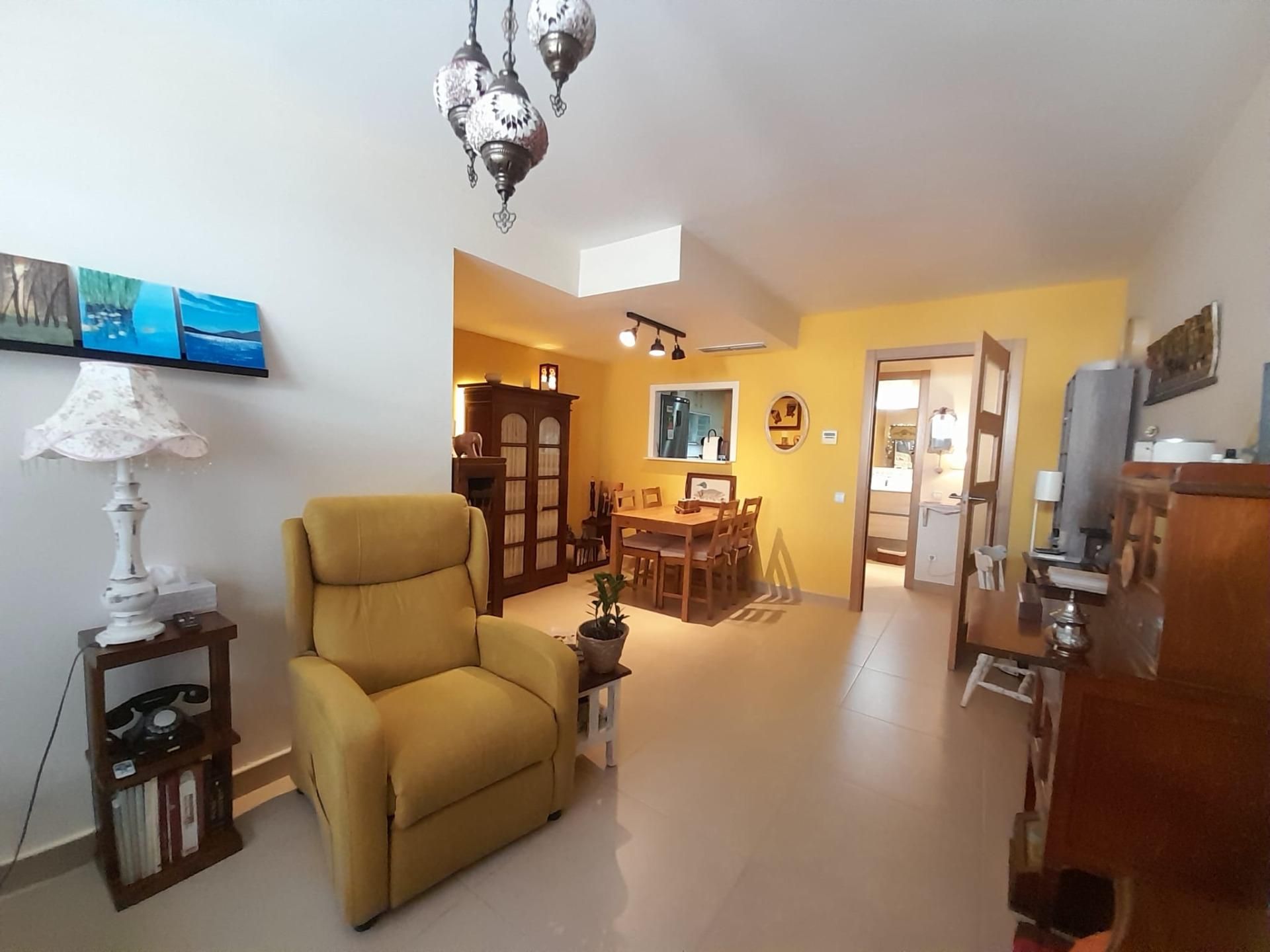 Sala d'estar de Planta baixa en venda en Canet de Mar amb Aire condicionat, Calefacció i Traster