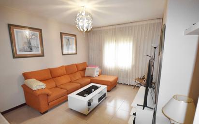 Living room of Flat for sale in Pozuelo de Alarcón  with Heating