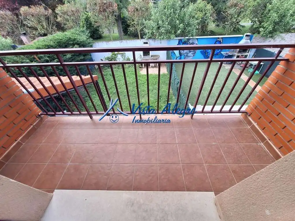 Terrasse von Einfamilien-Reihenhaus zum Verkauf in Santo Domingo de la Calzada mit Heizung, Privatgarten und Terrasse