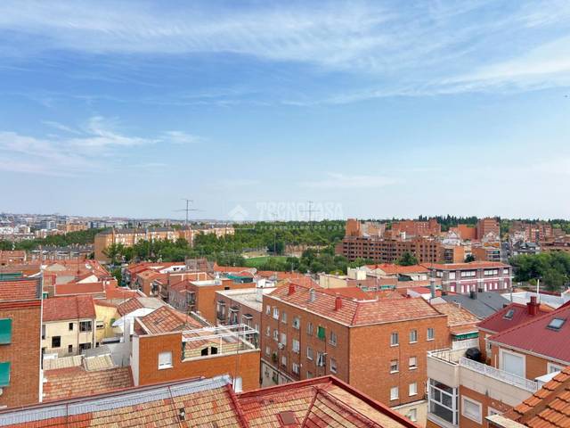 Piso en Venta en Puerta del Ángel