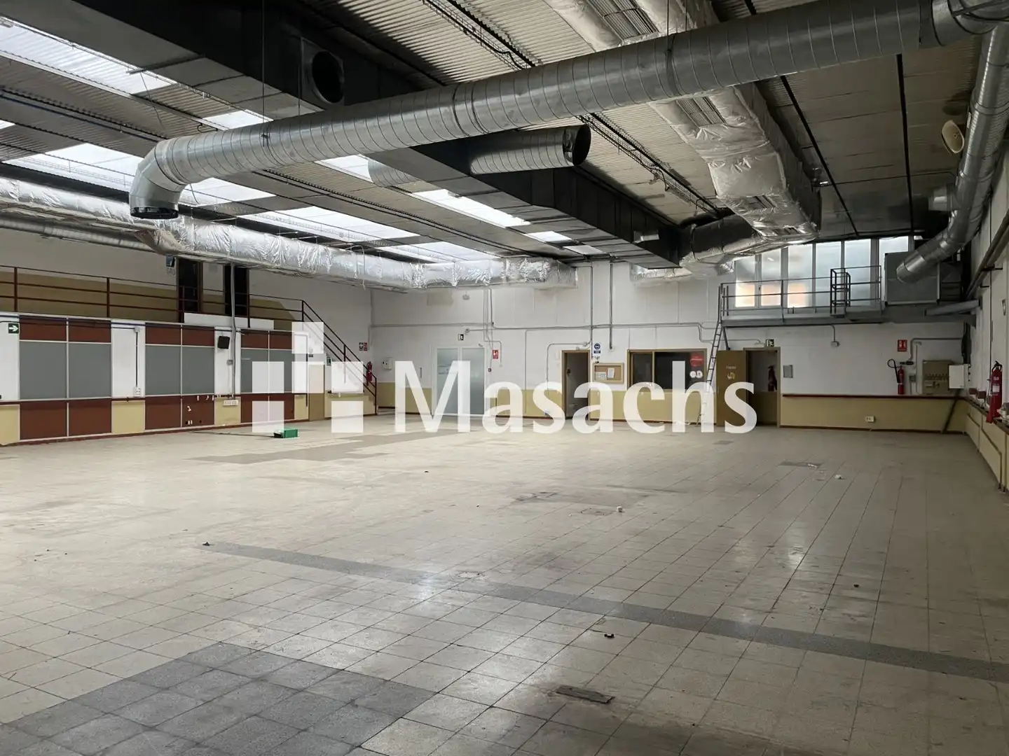 Nave industrial de alquiler en Terrassa
