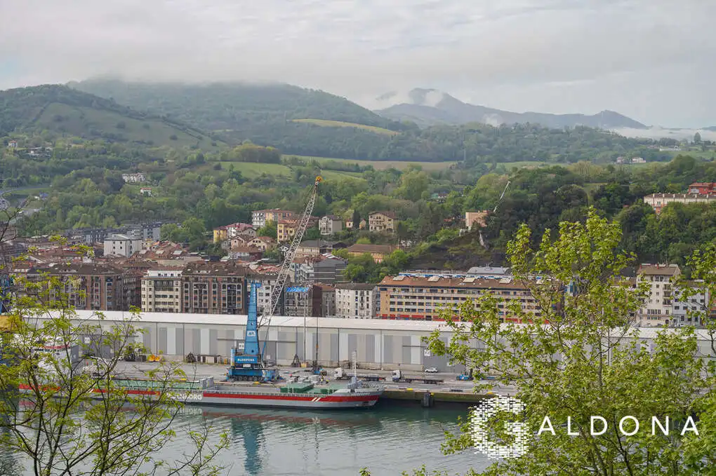 Parking de Casa o chalet en venta en Pasaia con Calefacción, Jardín privado y Terraza