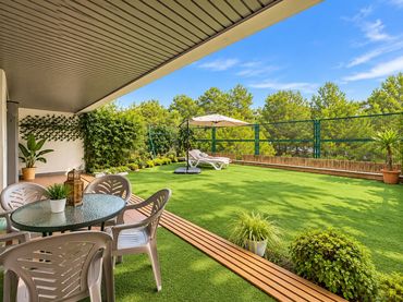 Apartamento con piscina en venta en El Pinillo