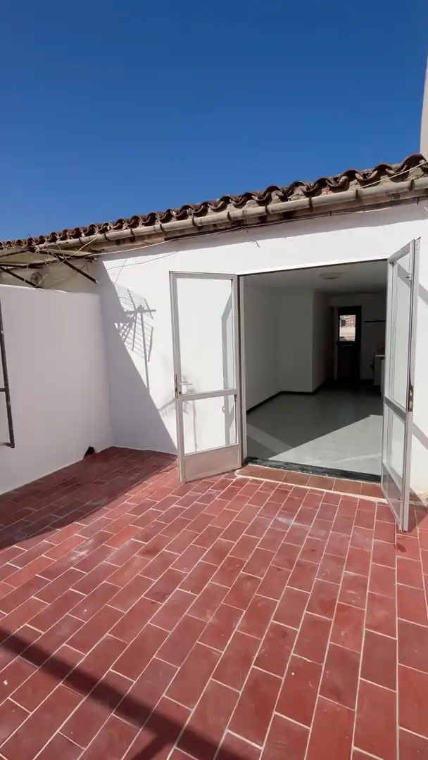 Local comercial en venda a Avenida Mossèn Alcover, imagen 2