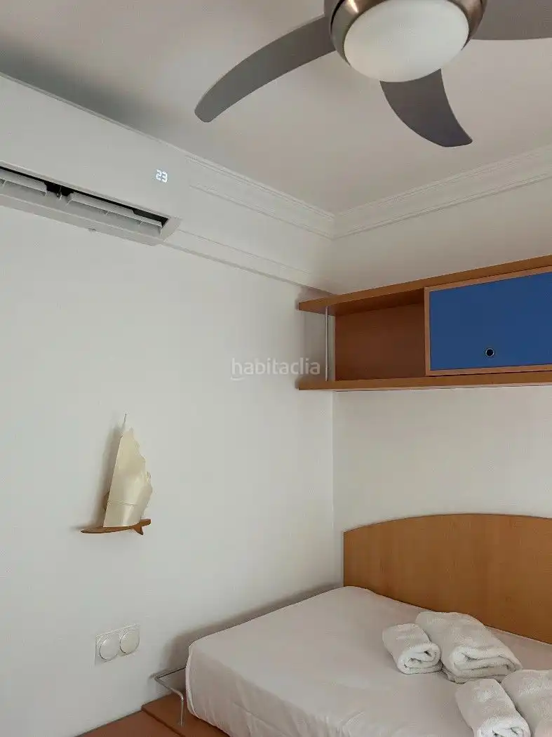 Casa pareada con piscina en venta en Avinguda Oliva Nova 9, imagen 8