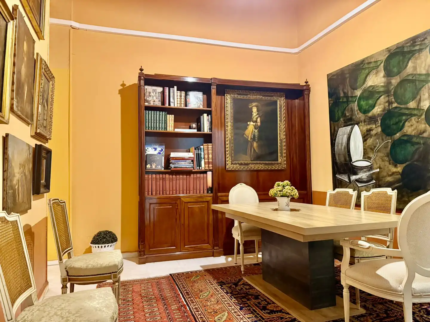 Comedor de Piso en venta en Sevilla con Aire acondicionado, Calefacción y Amueblado
