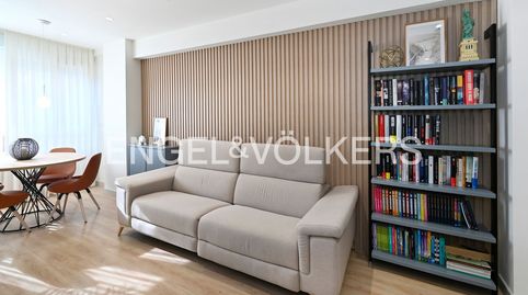 Foto 4 de Piso en venta en Calle Poeta José Luis Hidalgo, El Parque - Zapatón, Torrelavega