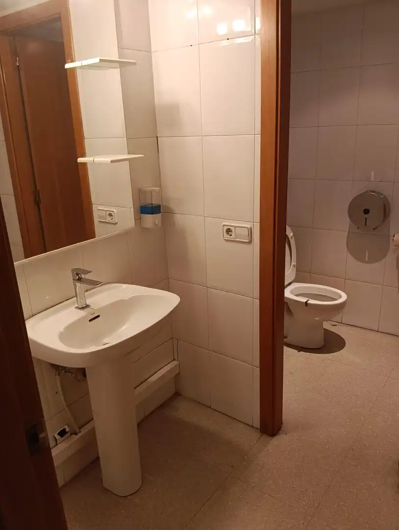 Business premises to rent in Creu Alta - Puiggener, imagen 14