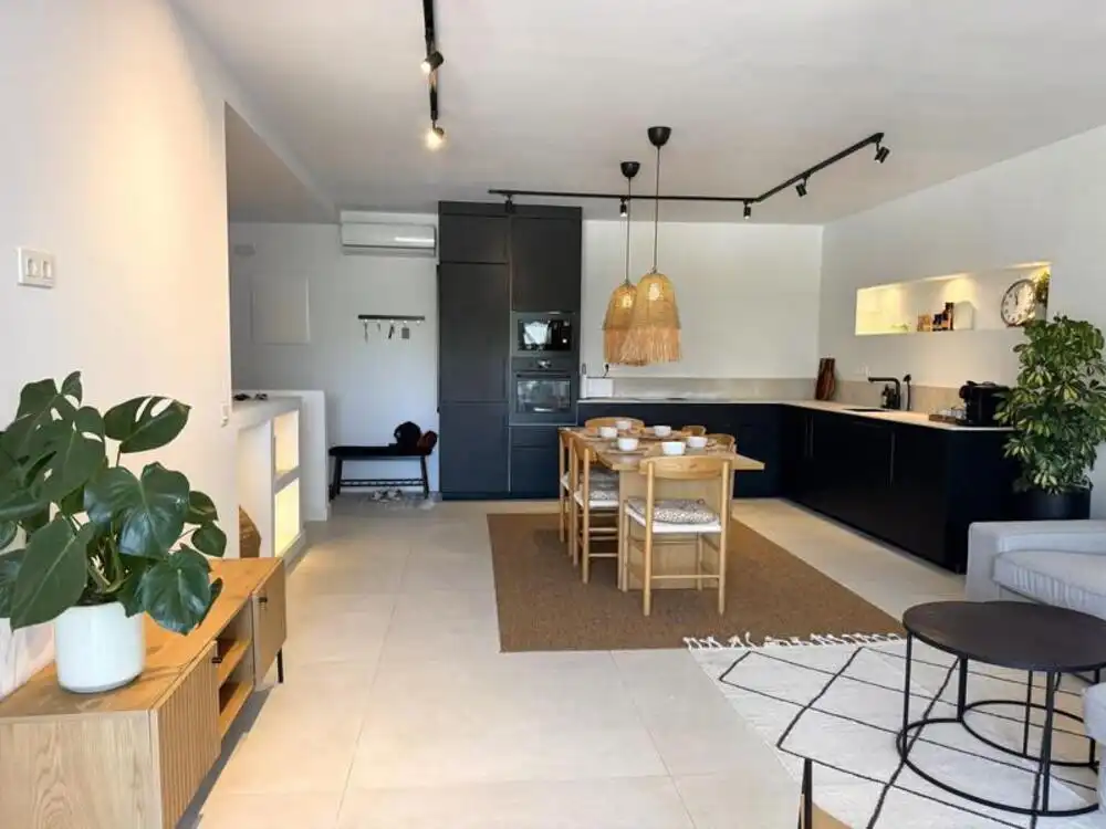 Küche von Maisonette zur Miete in Benahavís mit Klimaanlage, Terrasse und Abstellraum