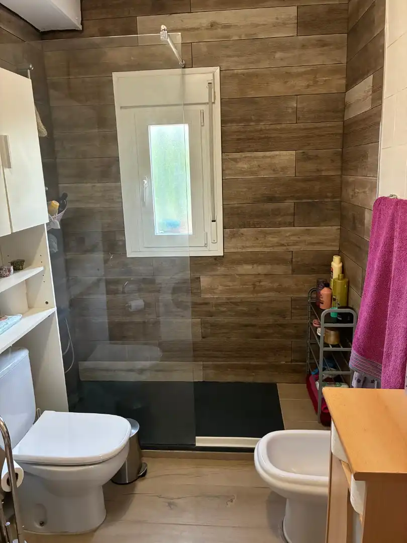Baño de Casa o chalet en venta en Colmenar de Oreja con Aire acondicionado, Calefacción y Jardín privado