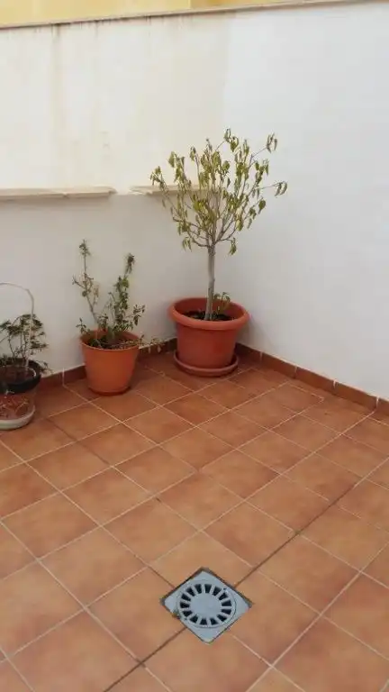 Dúplex de alquiler con opción a compra en Calle los Huertos, Barrio de Peral - San Félix