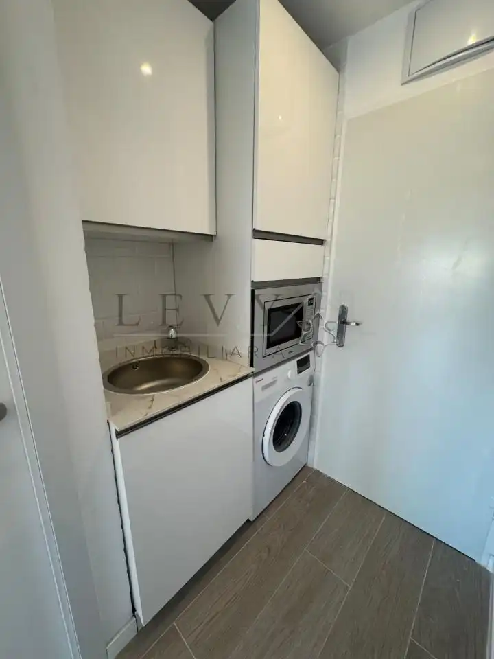 Küche von Wohnung zur Miete in Torremolinos mit Klimaanlage, Heizung und Terrasse