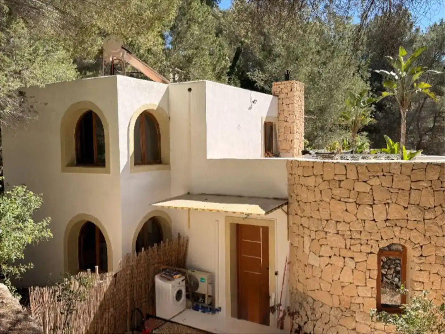 Vista exterior de Casa o chalet en venta en Santa Eulària des Riu con Aire acondicionado y Balcón