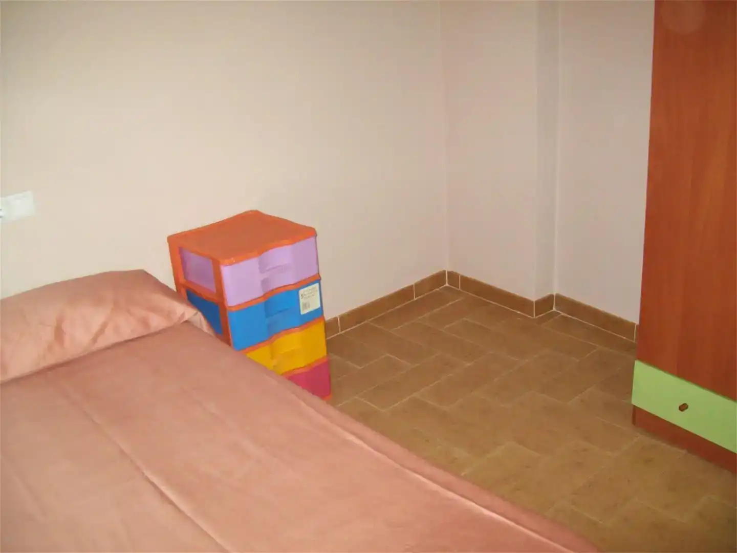 Habitación de Piso en venta en Benalúa con Aire acondicionado y Balcón