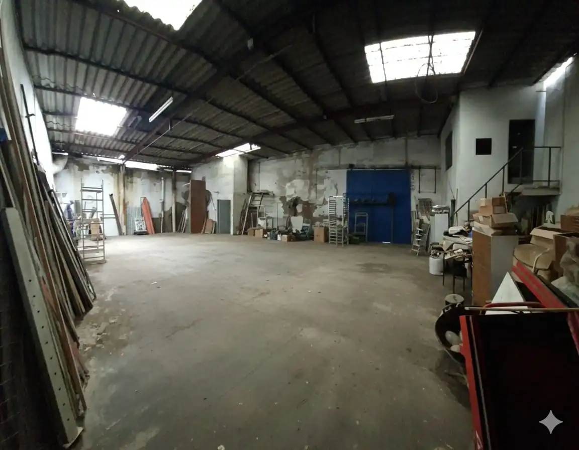Industriegebäude zum Verkauf in Calle Matadero, imagen 3