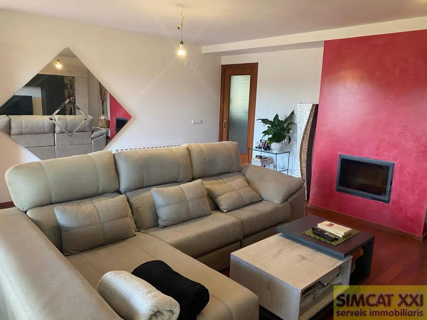 Sala de estar de Casa adosada en venta en Navata con Aire acondicionado, Calefacción y Parquet