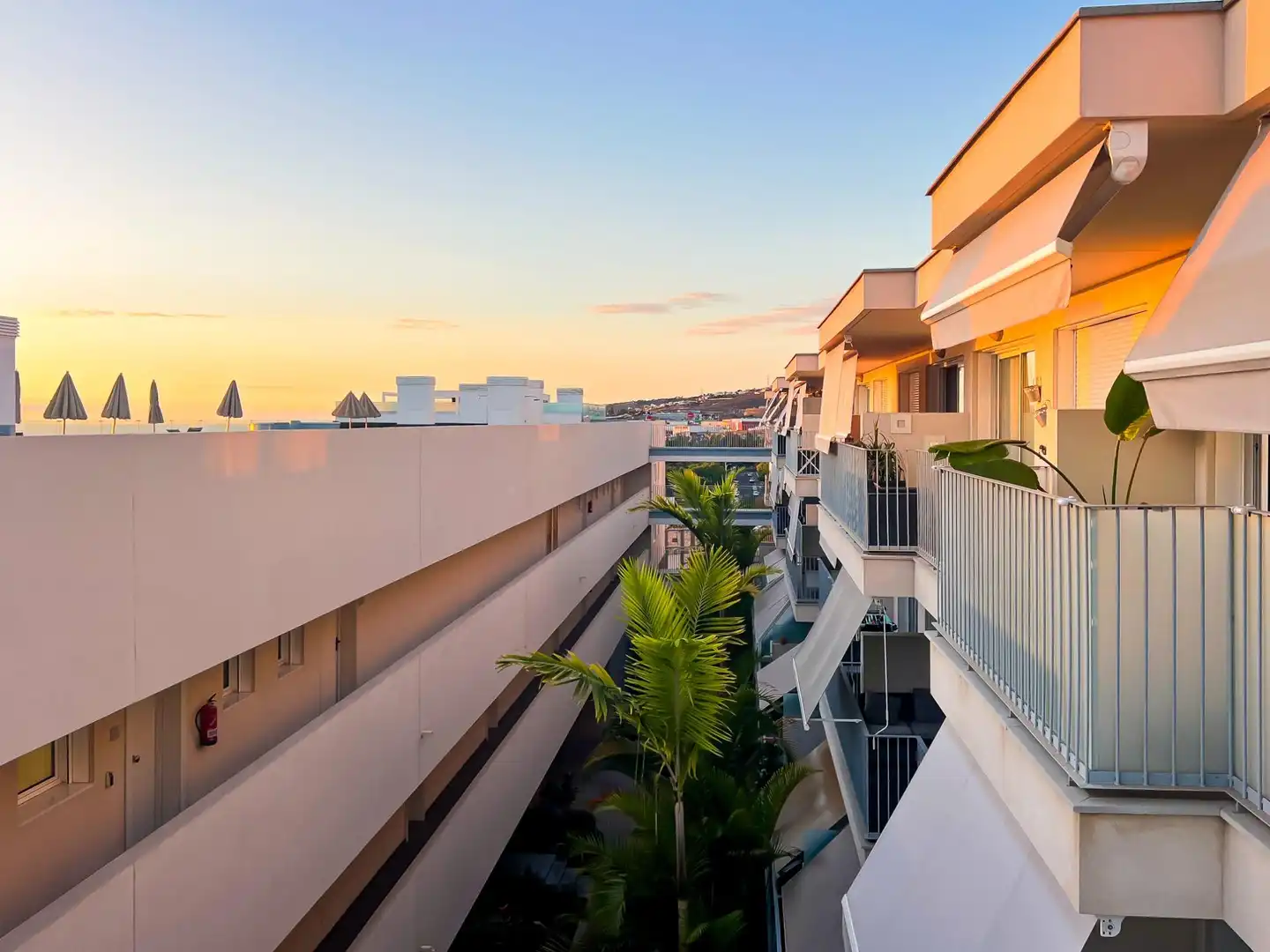 Exterior view of Apartments for sale in Adeje  with Air Conditioner, Furnished and Jacuzzi