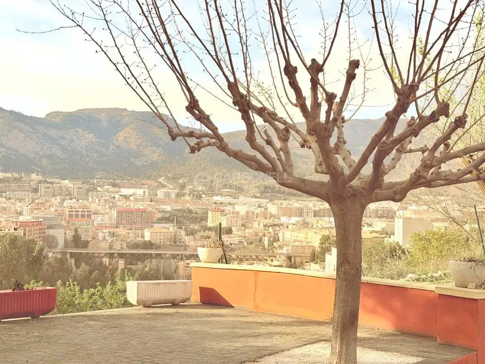 Casa amb piscina en venda a Centre - Zona Alta, imagen 41