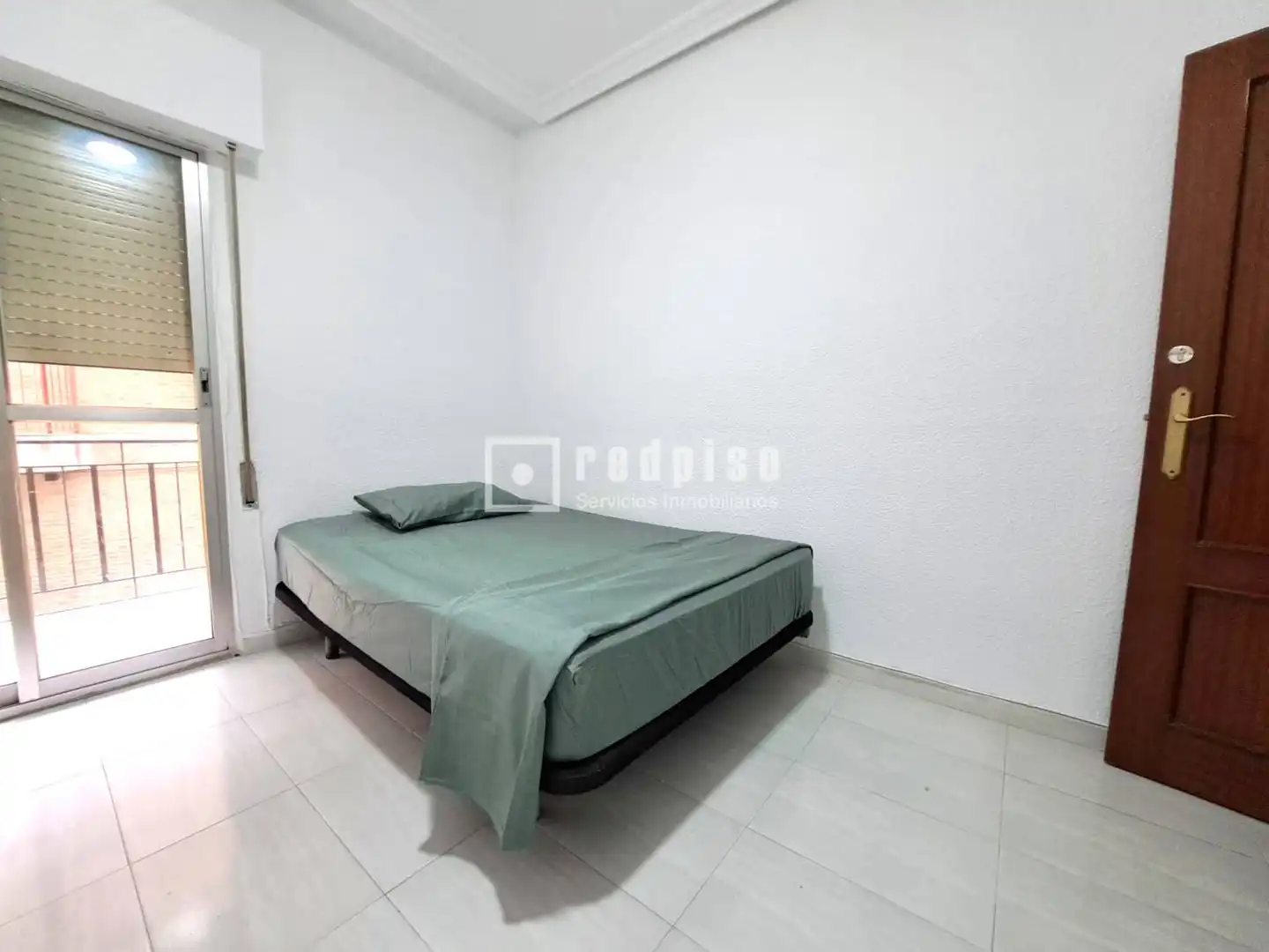 Habitación de Piso de alquiler en Murcia con Amueblado