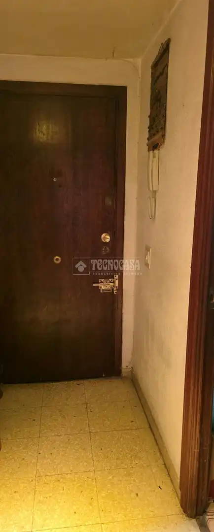 Piso en venta en Valdeacederas