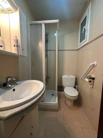 Piso en Venta en Carrer de la Riera Blanca, 117 en La Torrassa