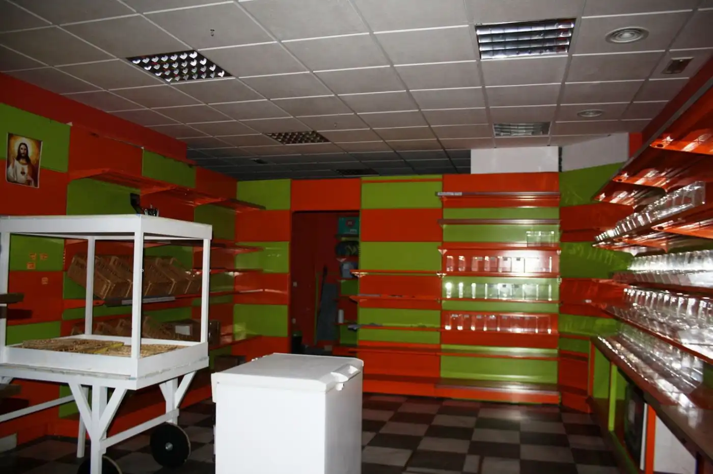 Commercial properties for rent in Bormujos  with Air Conditioner