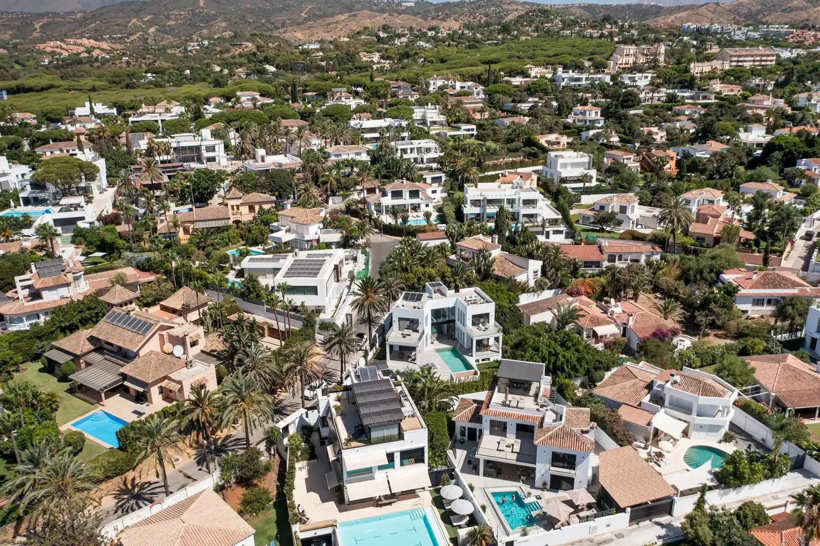 Chalet con piscina en venta en Elviria - Cabopino, imagen 49