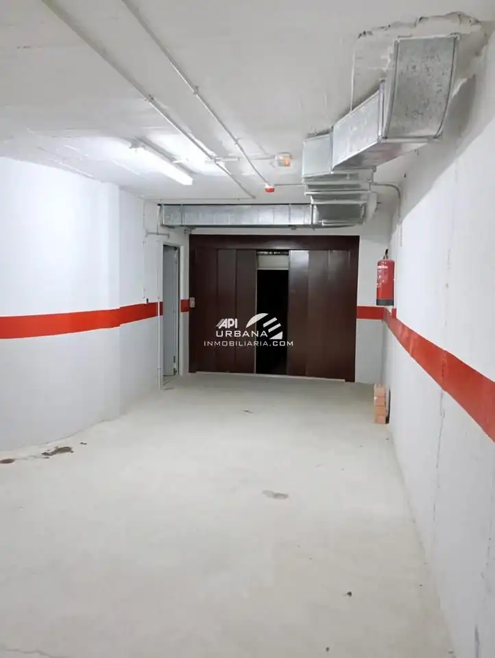 Gewerbefläche zum Verkauf in Juego De Pelota, imagen 5