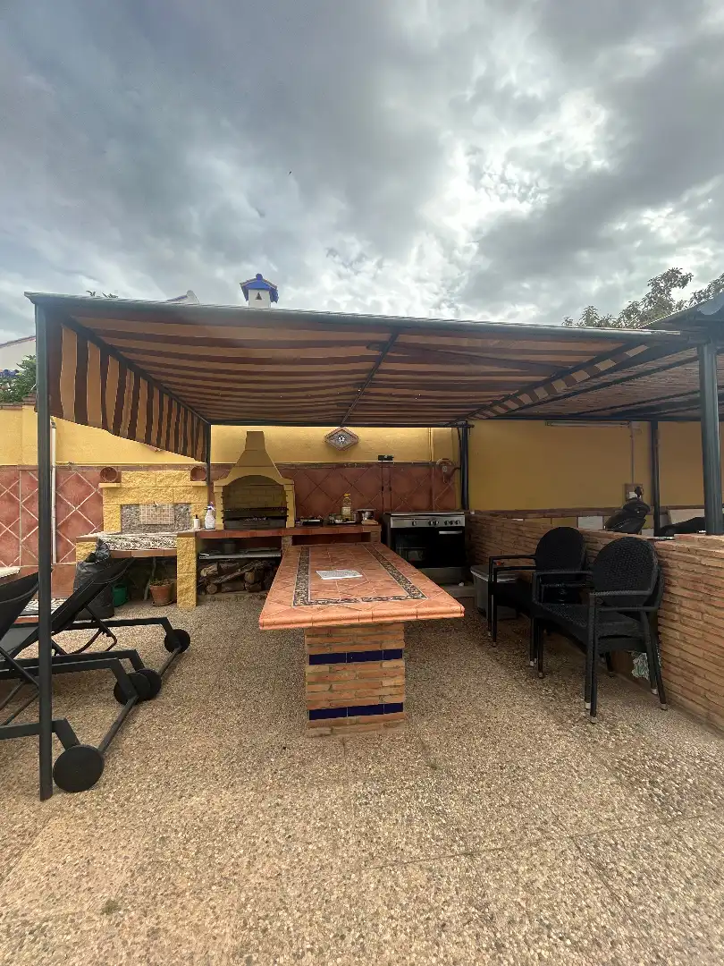 Terrassa de Casa o xalet en venda en Alhaurín de la Torre amb Aire condicionat, Jardí privat i Terrassa