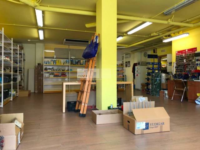 Local comercial en Alquiler en Tona