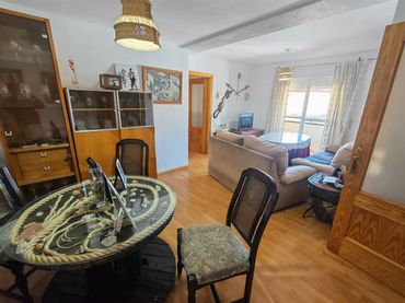 Piso con balcón en venta en Loja