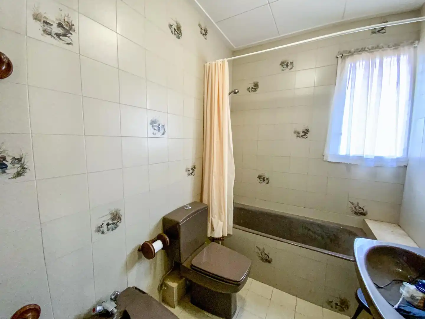 Bathroom of Detached homes for sale in El Masnou  with Private garden, Terrace and Balcony