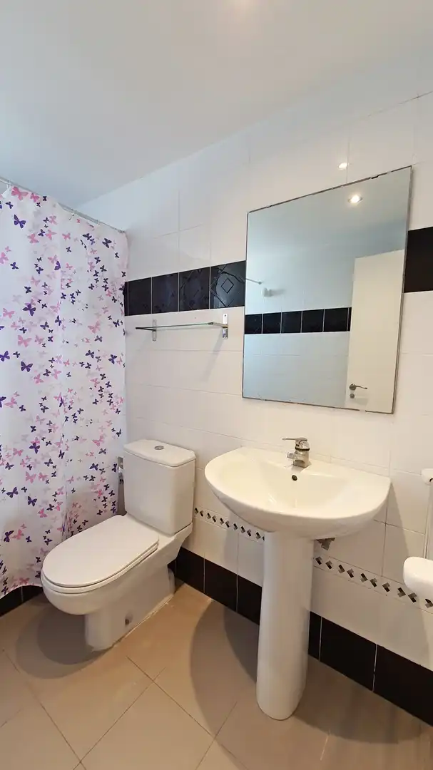 Badezimmer von Wohnungen zur Miete in Gandia mit Terrasse, Möbliert und Ofen