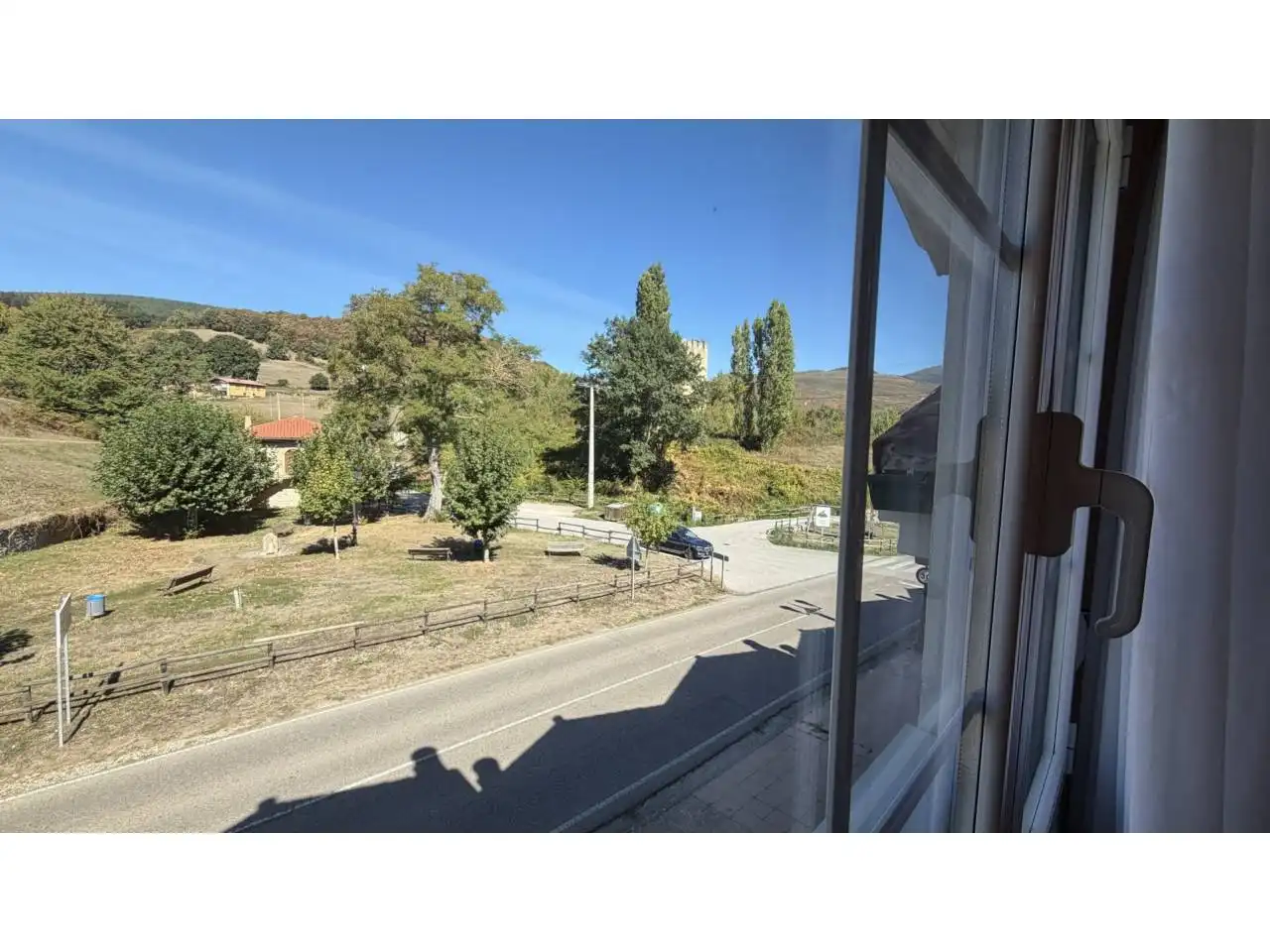 Vista exterior de Casa adosada en venda en Espinosa de los Monteros, Burgos